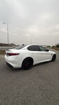 Alfa Romeo Giulia II Sedan 2.9 V6 510KM 2018 Alfa Romeo Giulia Alfa Romeo Giulia 2.9 Quadrfoglio 2.9 Benzyna 510KM, zdjęcie 5