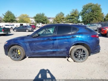 Alfa Romeo Stelvio SUV Facelifting 2.0 Turbo 280KM 2021 Alfa Romeo Stelvio 2021 ALFA ROMEO STELVIO TI AWD 2.0 Benzyna 280KM, zdjęcie 4