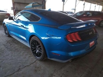 Ford Mustang VI Fastback Facelifting 5.0 Ti-VCT 460KM 2020 Ford Mustang 2020, 5.0L, na tyl, od ubezpieczalni, zdjęcie 2