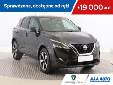 Nissan Qashqai III Crossover 1.3 DIG-T MHEV 158KM 2023 Nissan Qashqai 1.3 DIG-T MHEV, Salon Polska