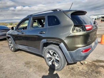 Jeep Cherokee V Terenowy 3.2 V6 272KM 2015 Jeep Cherokee Trailhawk 2015 3.2l 3.2 Benzyna 271KM, zdjęcie 3