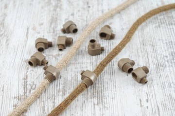 Ниппель золотой проволочный замок M10x1 для e27 и e14 розетки проволочный замок