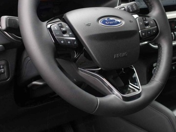 Ford Kuga III SUV Facelifting 2.5 FHEV 183KM 2025 Od ręki - Titanium eCVT 2.5 FHEV AWD 183KM / Hak, Pakiet Winter, zdjęcie 7