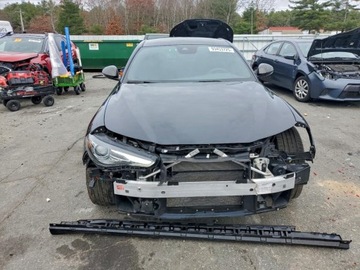 Alfa Romeo Giulia II Sedan Facelifting 2.0 Turbo 280KM 2023 Alfa Romeo Giulia Ti 2023 2.0l 2.0 Benzyna 280KM, zdjęcie 6