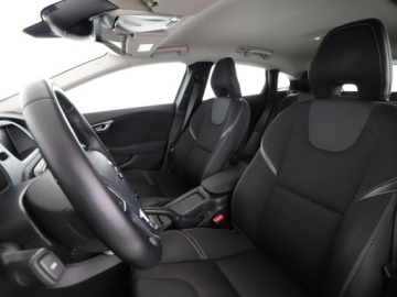 Volvo V40 II 2019 Volvo V40 2.0 T2 Momentum Nawigacja Tempomat, zdjęcie 12