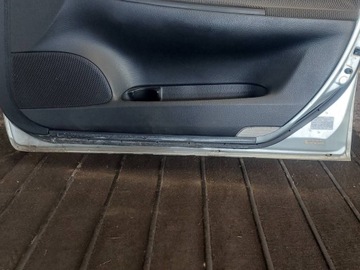 DVEŘE KOMPLETNÍ PRAVÝ PŘEDNÍ MAZDA 6 I GG GY 25H