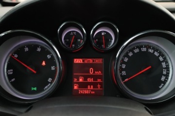 Opel Astra J GTC 1.6 CDTI Ecotec 110KM 2015 Opel Astra 1.6 CDTI, Salon Polska, Klima, zdjęcie 10