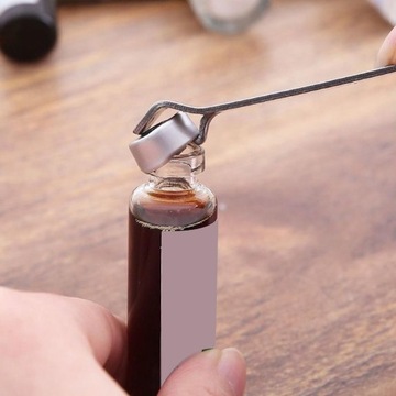 2x мини-открывалка для бутылок, флакон с жидкостью для перорального применения, средство для удаления крышек, жидкость для перорального применения