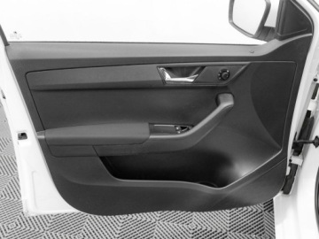 Skoda Fabia III Kombi Facelifting 1.0 TSI 95KM 2021 Škoda Fabia Skoda Fabia DW2RE43#1.0 TSI Ambition, zdjęcie 8