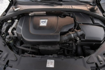 Volvo V60 I Kombi 2.0 D3 163KM 2012 Volvo V60 R-Design 2.0d D4 163KM 5cylinów Manual, zdjęcie 29