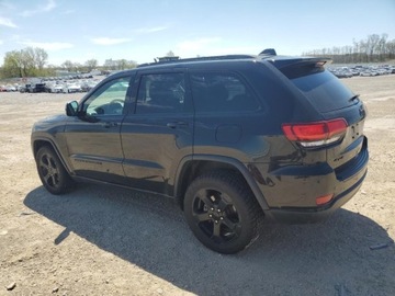 Jeep Grand Cherokee IV 2018 Jeep Grand Cherokee Laredo 2018 3.6l 3.6 Benzyna 295KM, zdjęcie 1