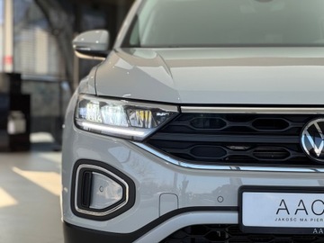 Volkswagen T-Roc I SUV Facelifting 1.5 TSI ACT 150KM 2023 Volkswagen T-Roc Life / Podgrzewane fotele / Kamer, zdjęcie 37