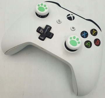 Ручка и резиновые накладки для контроллеров XBOX ONE