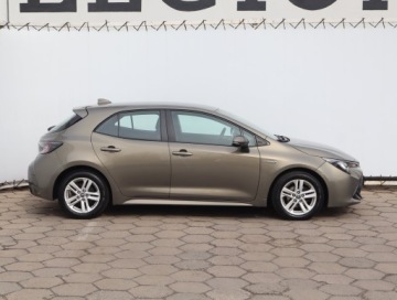 Toyota Corolla XII Hatchback 1.8 Hybrid 122KM 2019 Toyota Corolla 1.8 Hybrid, Salon Polska, Automat, zdjęcie 5