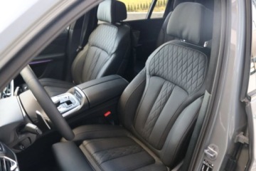 BMW X7 2025 BMW X7 3.0 Hybryda 340KM, zdjęcie 11