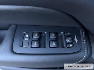 Volvo XC60 II Crossover Plug-In Facelifting 2.0 T8 455KM 2024 Volvo XC 60 XC60 T8 Plug-In Hybrid AWD Ultra Dark, zdjęcie 26