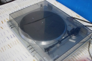 AKAI AP-Q41 ПОВОРОТНЫЙ стол. ТОРГОВАТЬСЯ