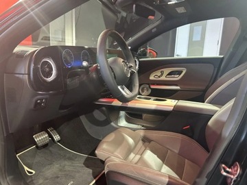 Mercedes CLA C118/X118 2025 MERCEDES-BENZ CLA 250+ AMG Line Sedan (272KM) 2025, zdjęcie 8