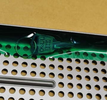 Лицевая панель Dell PowerVault DL2000 + клавиша R325G