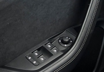 Skoda Superb III Kombi Facelifting 2.0 TSI 190KM 2020 Skoda Superb Sportowe fotele - Grzana szyba - Kierownica - Fotele - Faktur, zdjęcie 28