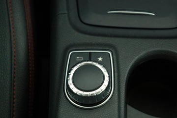 Mercedes GLA I Off-roader 1.6 200 156KM 2016 Mercedes GLA GLA 200, Salon Polska, Serwis ASO, zdjęcie 12