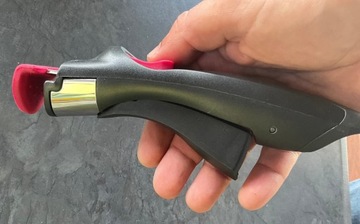 СЪЕМНАЯ РУЧКА ДЛЯ СКОВОРОД И СКОРОДКИ