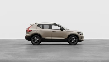 Volvo XC40 Crossover Facelifting 2.0 B3 163KM 2025 Volvo XC 40 Plus Dark B3 Mild Hybrid Benzyna, zdjęcie 4