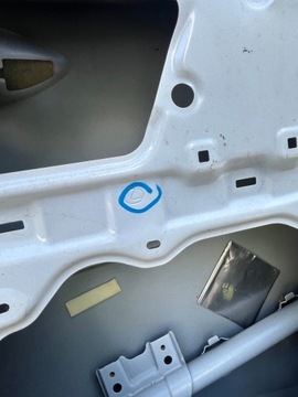 DVEŘE LEVÝ PŘEDNÍ LEXUS NX 2014-2021