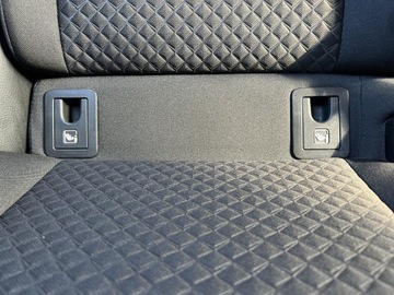 Toyota C-HR I Crossover Facelifting 1.8 Hybrid 122KM 2023 Toyota C-HR 1.8 Hybrid GPF Comfort, zdjęcie 23