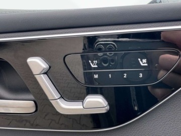 Mercedes GLC C254/X254 Coupe 2.0 200 204KM 2025 Mercedes-Benz GLC GLC 200 4MATIC AMG Premium Panorama DIGITAL LIGHT Bu, zdjęcie 24