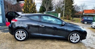 Renault Megane II Sedan 1.6 16V 110KM 2009 Renault Megane BENZYNA 1.6 16V NAWIGACJA atrakcyjny wyglad okazja pol, zdjęcie 10