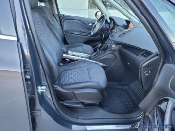 Opel Zafira C Tourer 2.0 CDTI ECOTEC 165KM 2013 Opel Zafira 2.0CDTi Innovation Rewelacyjna Bezwypadkowa 2.0 Diesel 165KM, zdjęcie 7