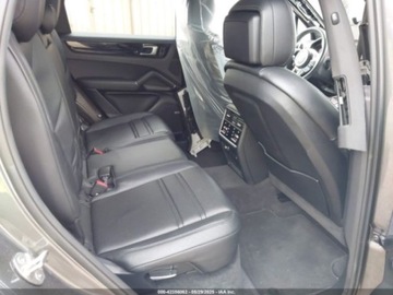 Porsche Cayenne III 2019 Porsche Cayenne S 2019 2.9l 2.9 Benzyna 434KM, zdjęcie 12