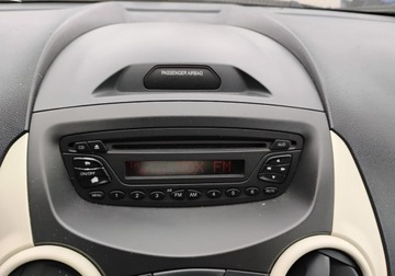 Ford Ka III 2015 Ford KA 2015r, 1.2 Benzyna. Lekko uszkodzony lewy bok. Jezdzi. 1.2 Benzyna, zdjęcie 12