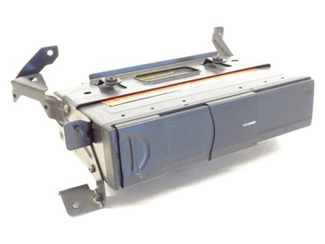 ZMIENIARKA CD PŁYT BMW E81 E82 E87 9133083