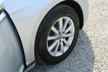 Volkswagen Passat B8 Variant Facelifting 2.0 TDI SCR 150KM 2022 Volkswagen Passat ESSENCE LED F-vat, zdjęcie 30