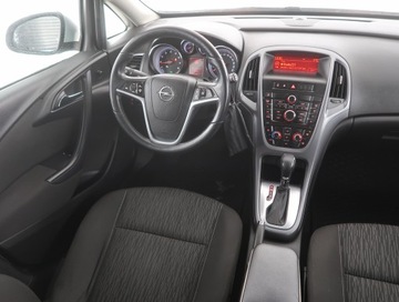 Opel Astra J GTC 1.4 Turbo ECOTEC 140KM 2015 Opel Astra 1.4 T, Salon Polska, Automat, Klima, zdjęcie 6