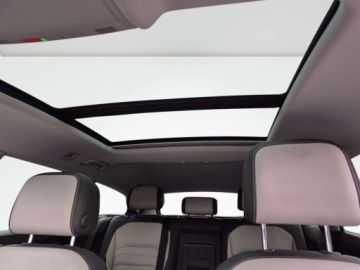 Volkswagen Arteon Fastback Facelifting 2.0 TDI SCR 150KM 2021 Volkswagen Arteon Shooting Brake PanoramaHead-up Skory Salon Polska Faktur, zdjęcie 15