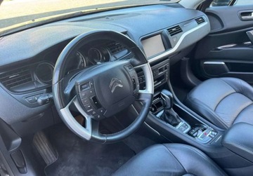 Citroen C5 III Sedan 2.0 BlueHDi 180KM 2016 Citroen C5 2.0Hdi180Ps Automat Szyberdach Navi Klimatronik Hydro Skora Led, zdjęcie 4