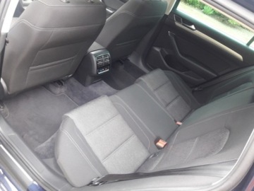 Volkswagen Passat B8 Variant 2.0 TDI 150KM 2015 Volkswagen Passat, 2015 rok, 2.0 TDI, siedzenie z masażem, zdjęcie 7