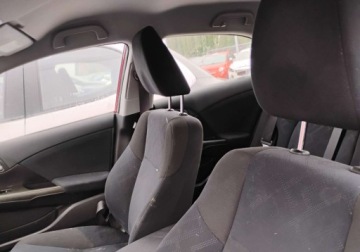 Honda Civic IX Hatchback 5d 1.6 i-DTEC 120KM 2013 Honda Civic 2013r, 1.6 Diesel. Uszkodzony lewy przod i tyl. 1.6 Diesel, zdjęcie 8