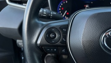 Toyota Corolla XII Sedan Facelifting 1.5 VVT-i 125KM 2023 Toyota Corolla 1.5 Benzyna 125 km tylko 32 tys. przebiegu 1.5 Benzyna 125KM, zdjęcie 25