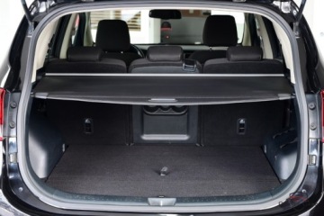 Kia Carens IV Minivan Facelifting 1.6 GDI 135KM 2018 Kia Carens 1.6 GDI Climatronic Led Navi DriveMode Kam. 2xPDC Pogrz.Kier.Gw, zdjęcie 29