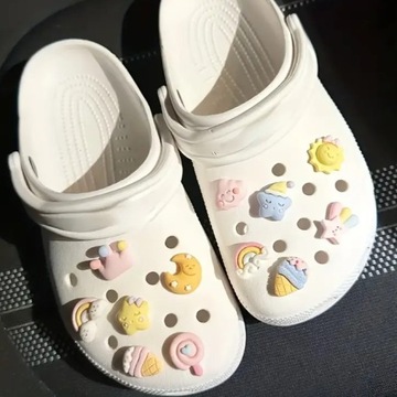 6 przypinek piny 3D do butów crocs ozdoba TĘCZA CHMURKA LODY KORONA GWIAZDA