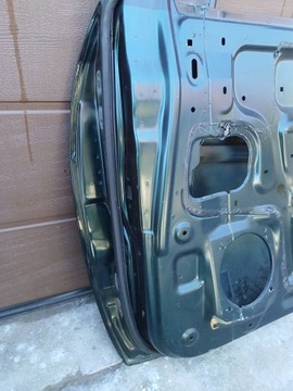 ДВЕРЬ ПРАВАЯ ПЕРЕДНЯЯ ПРАВАЯ MITSUBISHI PAJERO IV 4 06-12