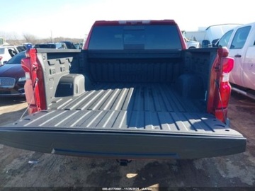 Chevrolet Silverado II 2024 Chevrolet Silverado 2024r., 4x4, 5.3L 5.3 Benzyna 355KM, zdjęcie 7