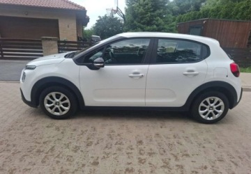 Citroen C3 III Hatchback Facelifting 1.2 PureTech 83KM 2021 Citroen C3 Citroen C3 1.2 PureTech Feel 1.2 Benzyna 83KM, zdjęcie 4