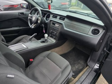 Ford Mustang V Coupe V6 3.7 305KM 2013 Ford Mustang 3.7 Benzyna V6 305 KM, Manual, Led,, zdjęcie 23