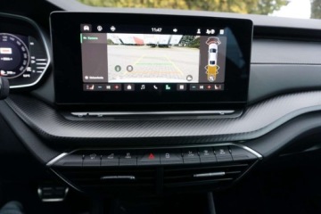 Skoda Octavia IV Liftback 1.5 TSI EVO 150KM 2024 Skoda Octavia Bezwypadek DSG ACC Kamera Virtual Podgrzewane fotele, zdjęcie 12