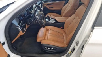 BMW Seria 5 G30-G31 Limuzyna Plug-In 2.0 530e 292KM 2022 BMW Seria 5 xDrive,Full LedHead Up,Plug-in pHEV, Stan Idealny,VAT 23,GWARA, zdjęcie 10